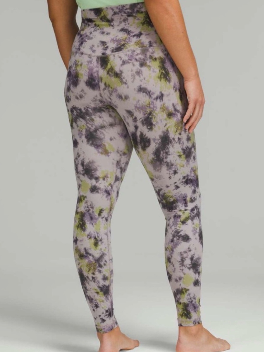 Lululemon Align High Rise Tight- 14 -28”